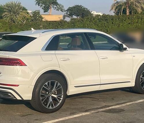 Audi-Q8-Rental