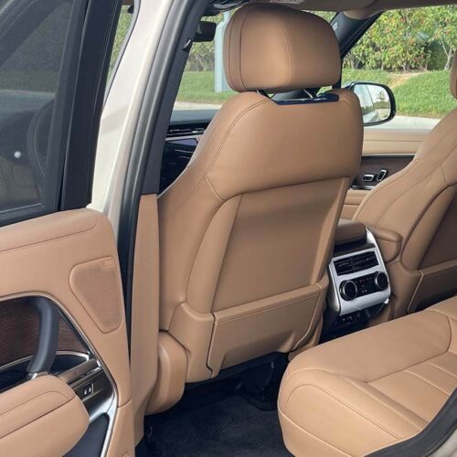 Range-Rover-Vogue-2023-Car-Rental-Dubai