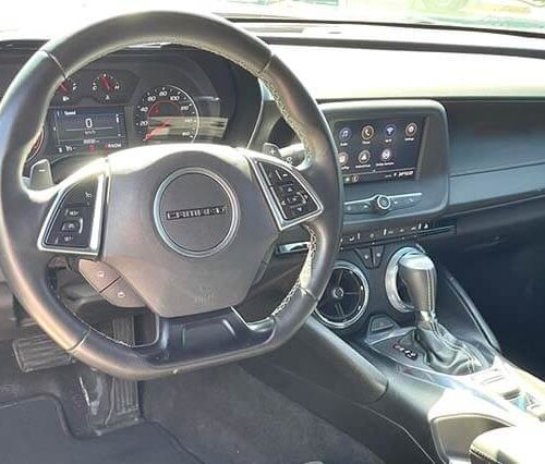 Rent Chevrolet Camaro in Dubai
