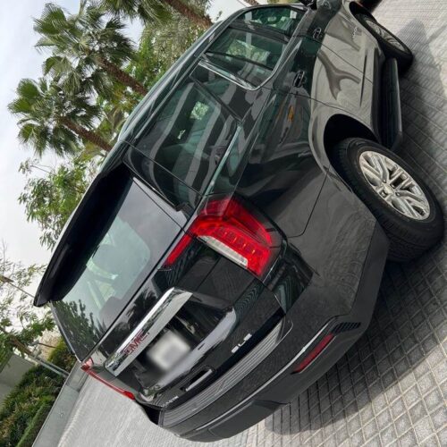 Rent GMC Yukon in Dubai