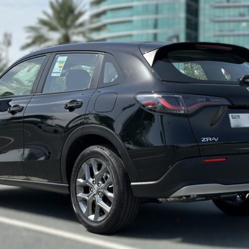 Rent Honda ZRV in Dubai