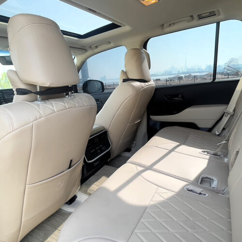 Rent Land Cruiser in Dubai
