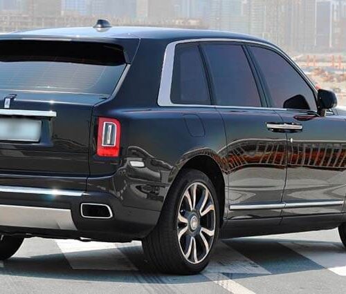 Rent Rolls Royce Cullinan in Dubai