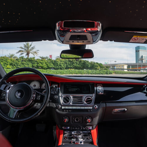 Rolls Royce Wraith Car Rental Dubai
